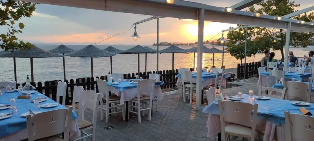 Seaside Villa Andronikos Amarynthos Esterno foto